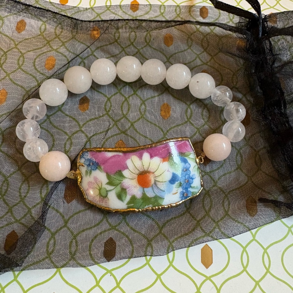 Floral Teacup and Rose Quartz Beaded Bracelet
